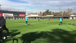 Con 17 jugadores la selección entrena en “Juan Pinto Durán”