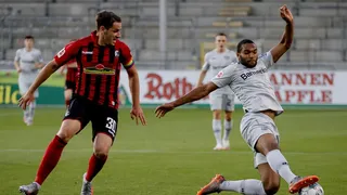 Bayer Leverkusen de Charles Aránguiz volvió a celebrar a costa de Friburgo en la Bundesliga