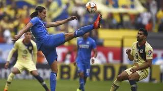 Lichnovsky fue titular en Cruz Azul que igualó ante América en el “Clásico Joven” del fútbol mexicano