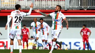 Cobresal remontó a Ñublense en Chillán y sigue sacando ventajas como líder exclusivo