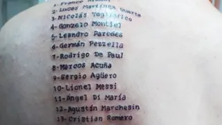 ¡Increíble! Se tatuó el plantel completo de la selección argentina que ganó la Copa América