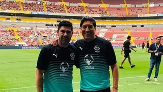 ¡Volvió la dupla Za-Sa! Zamorano y Salas jugaron en duelo de leyendas para despedir a Rafael Márquez