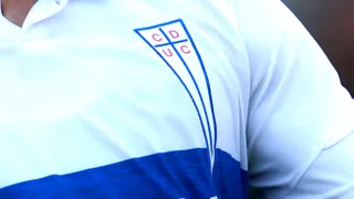 Universidad Católica cambió marca de ropa deportiva para su indumentaria desde 2024