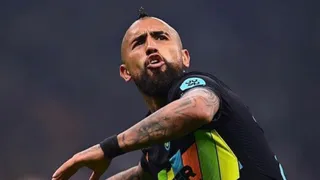 Prensa italiana perfila a Arturo Vidal como titular en crucial duelo de Champions ante Liverpool