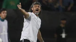 Libertad confirmó salida del técnico Leonel Alvarez tras vencer a Universidad Católica