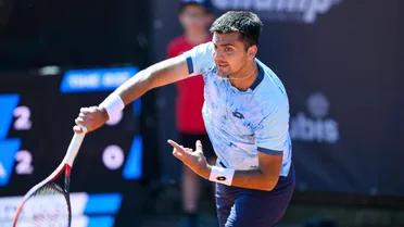 Tomás Barrios celebra con un fulminante debut en el Challenger de Bratislava
