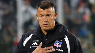 Jorge Almirón podrá comparecer ante el Tribunal de Disciplina y dirigir a Colo Colo el mismo día