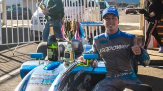 Javier Scuncio ganó la segunda fecha de la Fórmula Codasur e ingresó a la pelea por el título