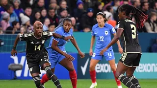 Francia debutó con un tibio empate sin goles contra Jamaica en el Mundial femenino