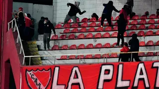 Hinchas de Independiente protestaron tras fallo de Conmebol en la Sudamericana