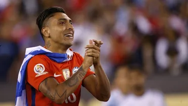 Rueda y citación de Jara: Necesitamos a todos los que hicieron historia en el fútbol chileno