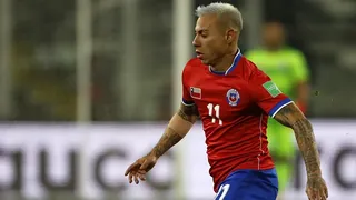 Eduardo Vargas arengó a la Roja de cara al duelo con Colombia: Luchar y creer, vamos compañeros