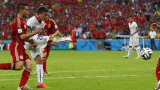 Chile superó a España y la eliminó del Mundial de Brasil 2014 un 18 de junio