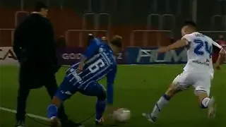 DT de Vélez fue expulsado por una falta contra jugador de Godoy Cruz