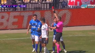 Huachipato se quedó con nueve jugadores en el final del partido ante Colo Colo