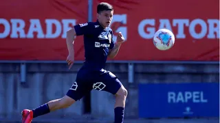 Pablo Aránguiz salió lesionado del duelo de la U ante Unión Española