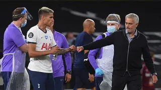 Tottenham derrotó a West Ham y se enganchó en la pelea por cupos europeos