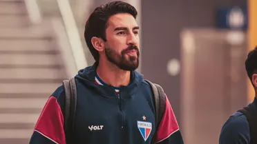 Fortaleza llegó a Chile y prepara la formación para desafiar a Colo Colo