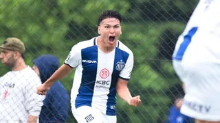 Everton anunció el fichaje del joven delantero argentino Mateo Mamani