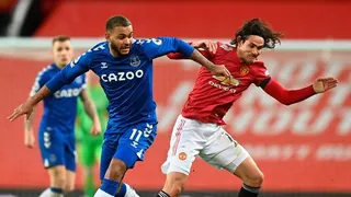 Manchester United empató en un partidazo con Everton y se alejó de la cima en la Premier