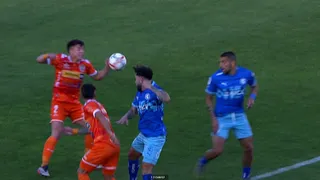 La evidente mano penal no cobrada en el Cobreloa vs Universidad Católica en Calama