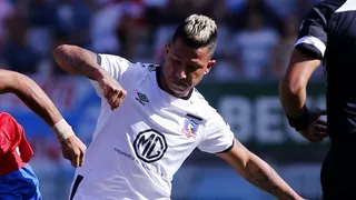 Leonardo Valencia igualó de penal ante la UC y forzó los penales en Copa Chile