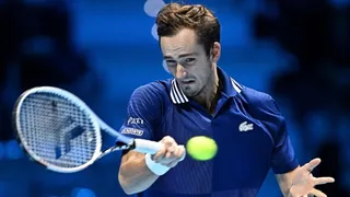 Medvedev y Zverev juegan por el título en las Finales de la ATP de Turín