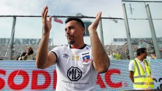 Paredes recordó sus mejores goles en Colo Colo y aseguró que espera “no llorar” en su despedida