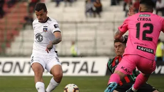 Costa aprovechó un pase de Bolados para marcar el empate entre Colo Colo y Palestino