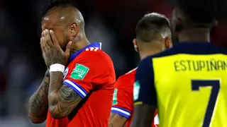 Arturo Vidal y el recuerdo de una expulsión que hundió a Chile ante Ecuador