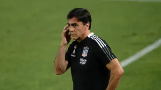 Gustavo Quinteros quiere que los citados en La Roja puedan jugar la Supercopa