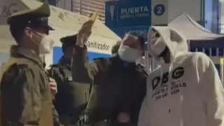 Arturo Vidal se fotografió con Carabineros tras empate de la Roja y Bolivia