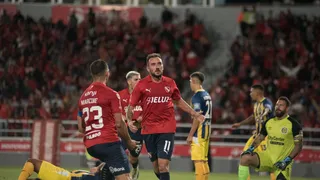 Independiente de Mauricio Isla batió con polémica a Rosario Central en la Copa de la Liga