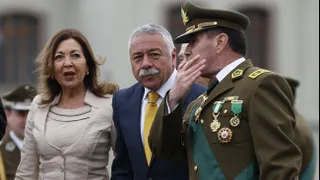 Carlos Caszely: Me quedó un dejo de tristeza por no poder jugar en el Santos de Pelé