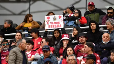 “Nos trataron como delincuentes”: Hinchas de La Serena denuncian insólita requisa de cuellos de polar en La Portada