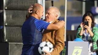 Leyendas de la U dieron la bienvenida a los flamantes refuerzos en el CDA