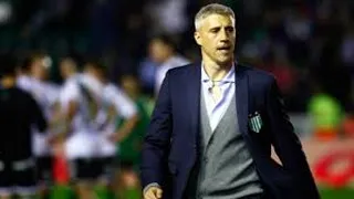 Hernán Crespo fue cesado como DT de Banfield por malos resultados