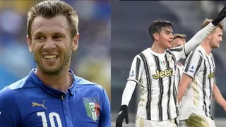 Cassano trapeó el piso con Paulo Dybala: Cuando le meten presión se mea encima