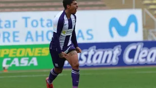 El gol de Patricio Rubio en la victoria de Alianza Lima sobre Llacuabamba