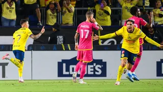 Diego Valdés asistió y marcó en notable remontada del América