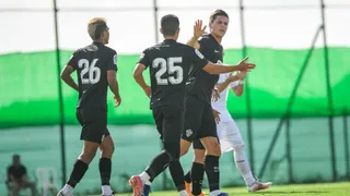 Elche de Enzo Roco logró aplastante triunfo sobre Atromitos en duelo amistoso