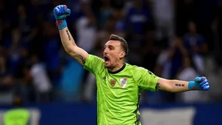 Armani y su secreto en los penales ante Cruzeiro: Pratto me dio una mano, conocía a los rivales