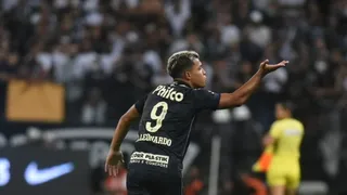Santos amargó con remontada a Corinthians y se quedó con el clásico en el Campeonato Paulista