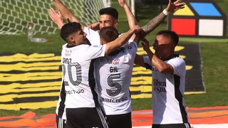 Colo Colo dominó a U. de Chile en Talca y extendió su hegemonía en el Superclásico
