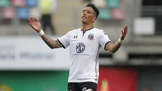 Prensa argentina aseguró que Lucas Barrios fue ofrecido a Newell’s de Frank Kudelka