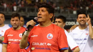 Zamorano presiona por DT de la Roja y fija plazo a Pellegrini: “No podemos esperar más”