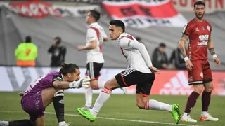 River Plate de Paulo Díaz y Pablo Solari enfrenta a Boca Juniors en el Superclásico argentino