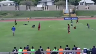 Caída de un rayo en una cancha provocó heridas en cuatro jóvenes futbolistas