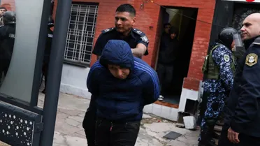 “Nos pusieron en onda Bukele”: hinchas de la U de Chile denuncian maltrato policial en Argentina