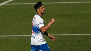 Revive el contundente triunfo sobre Palestino que dejó a la UC como líder en solitario